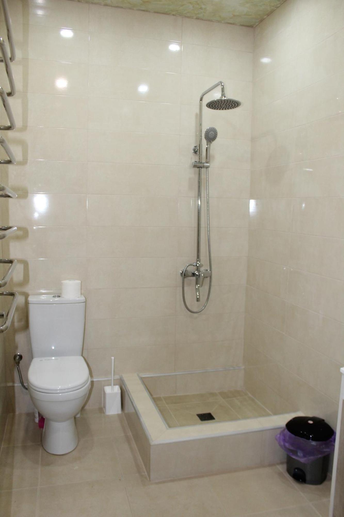 Bears And Berries Hotel Berd Екстериор снимка